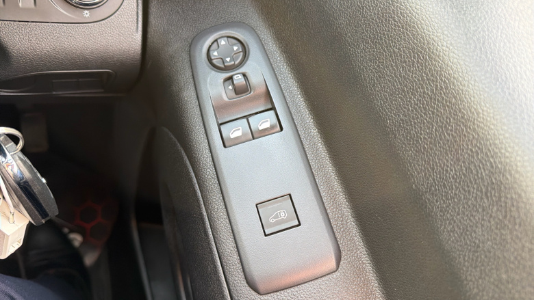 Vauxhall Combo Cargo Combo L1 Diesel 2300 1.5 Turbo D 100ps H1 Sportive Van